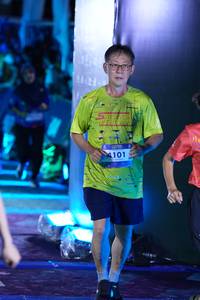 BIB: 4101
                            <button type="button" onclick="openModal(26262114)" class="btn btn-primary btn-sm float-right btn-popup" data-toggle="modal" data-target=".modal-high-quality">
                        <i class="fas fa-shopping-cart"></i> Add to Cart
                    </button>
                                            <button type="button" onclick="isThisMe(26262114, true)" class="btn btn-success btn-sm float-right btn-popup btn-isme hidden" data-toggle="tooltip" data-placement="bottom" title="นี่คือรูปของคุณใช่ไหม คลิกที่นี่เพื่อเอาเข้าอัลบั้ม">
                        <i class="fas fa-plus"></i> Add to album
                    </button>
                    <button type="button" onclick="isThisMe(26262114, false)" class="btn btn-warning btn-sm float-right btn-popup btn-isnotme hidden">
                        <i class="fas fa-ban"></i> Remove from album
                    </button>